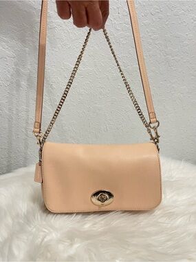 Peach Coach Leather Chain-Strap Crossbody Bag